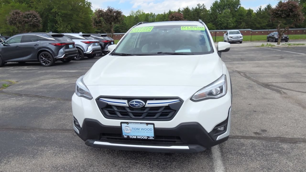 Used 2023 Subaru Crosstrek Hybrid w/ Moonroof Package w/Navigation AWD/4WD image 3