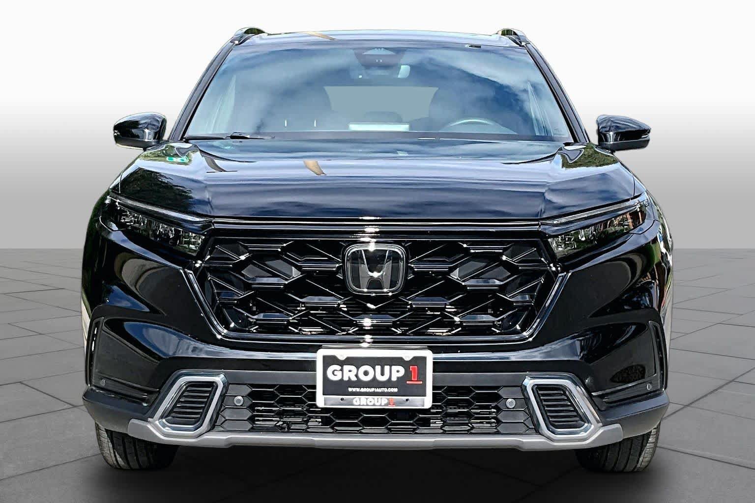 Used 2025 Honda CR-V Sport Touring image 4