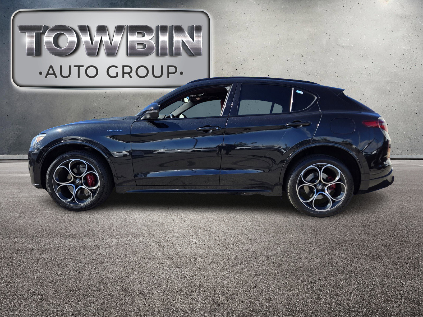 Used 2022 Alfa Romeo Stelvio Veloce image 7