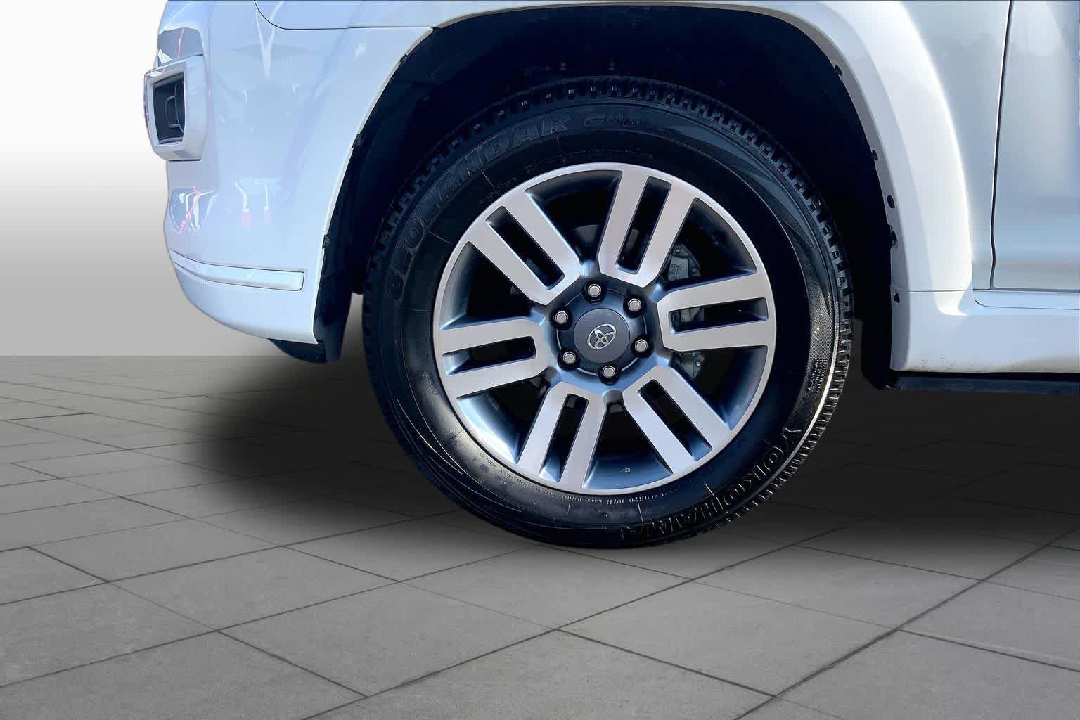 Used 2024 Toyota 4Runner TRD Sport w/ Technology Package AWD/4WD image 11