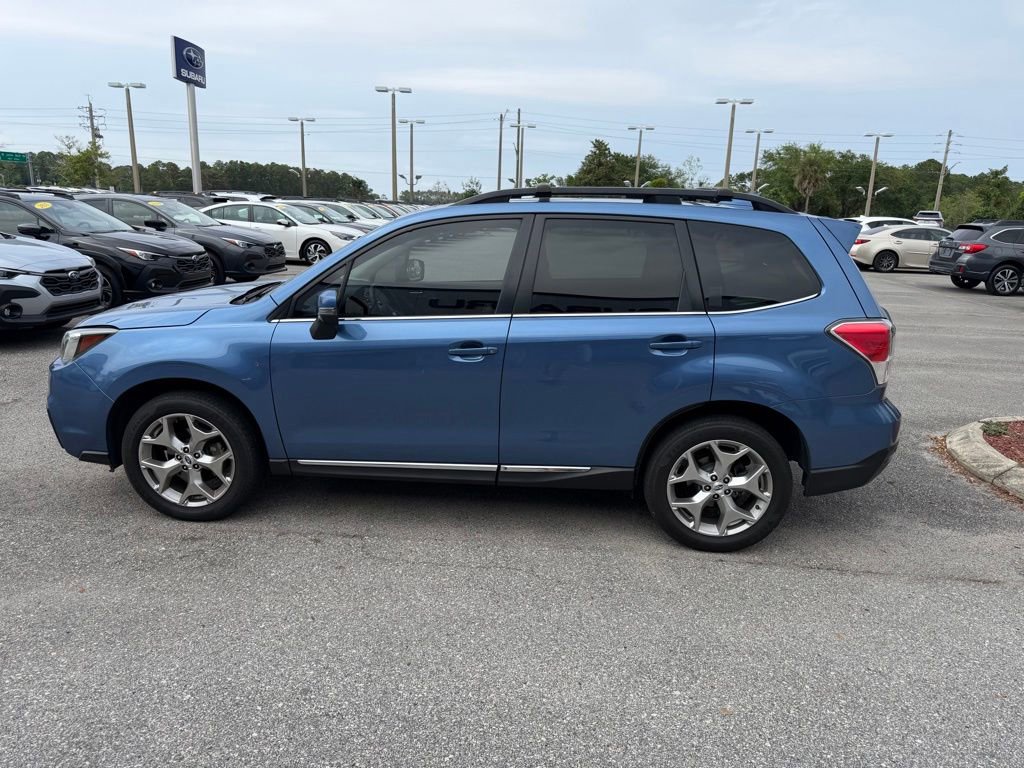 Used 2017 Subaru Forester 2.5i Touring AWD/4WD image 11