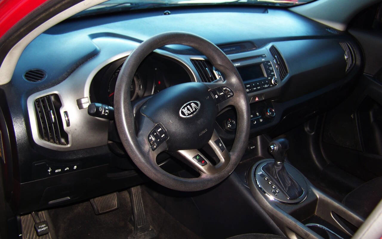 Used 2015 Kia Sportage LX FWD image 8