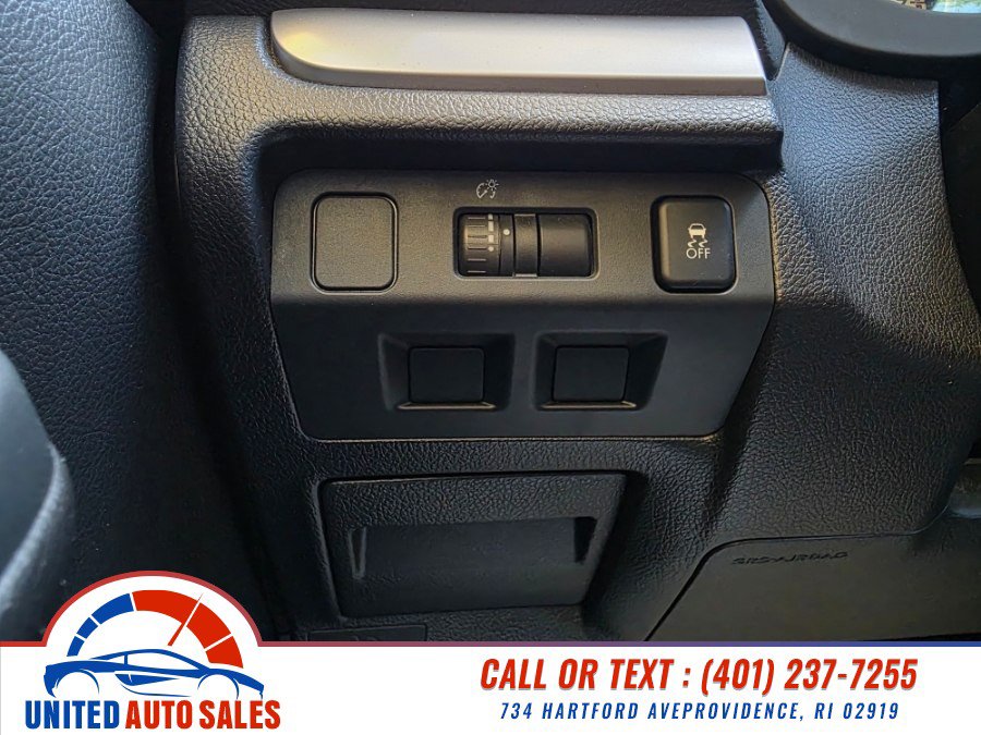 Used 2013 Subaru Impreza 2.0i Limited AWD/4WD image 18