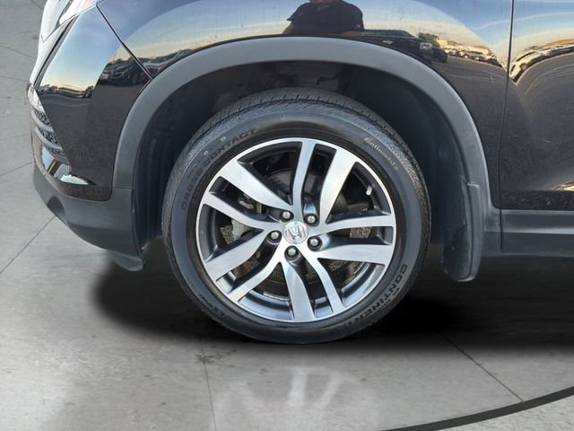 Used 2017 Honda Pilot Elite image 30