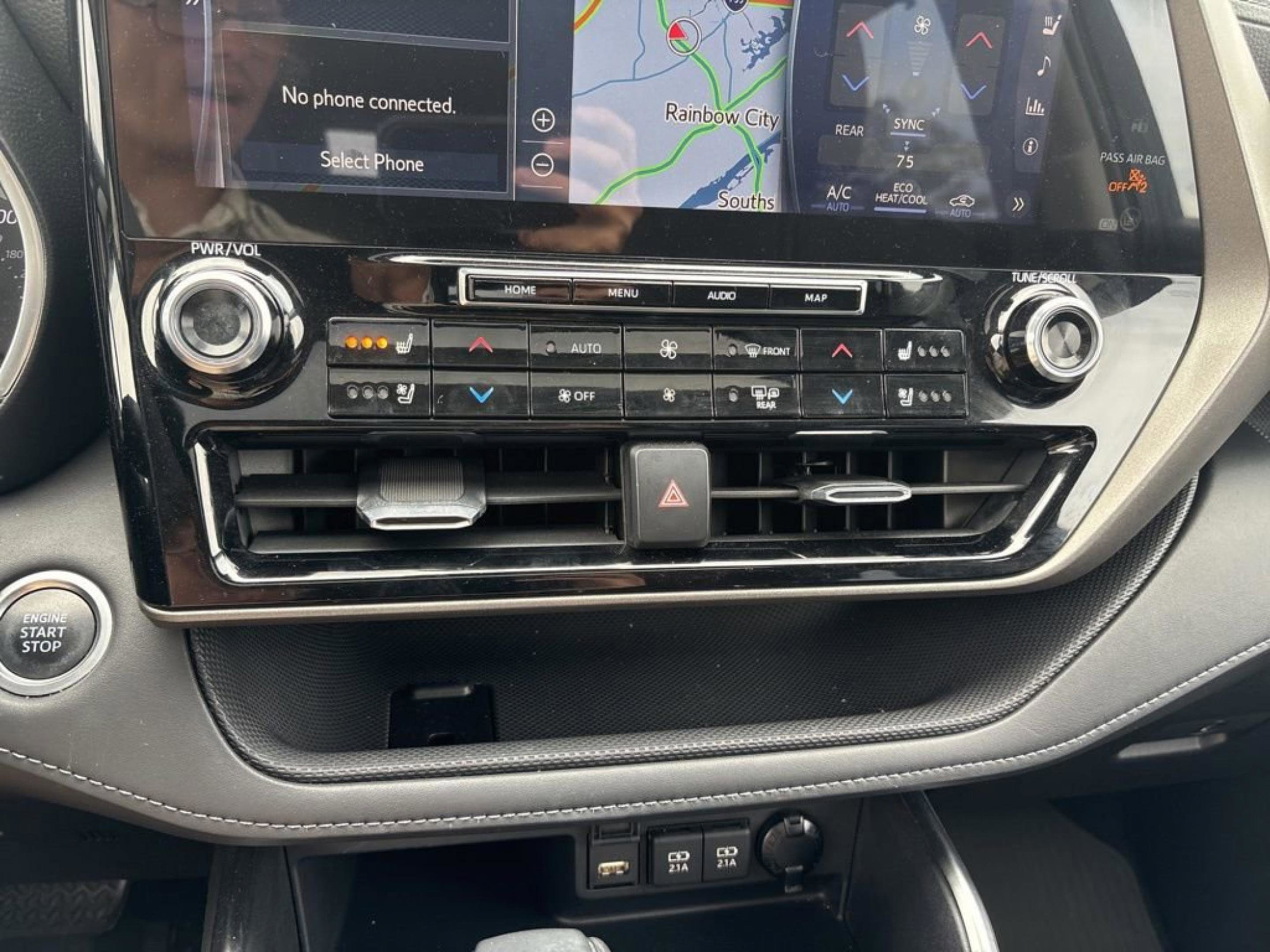 Used 2020 Toyota Highlander Limited image 20