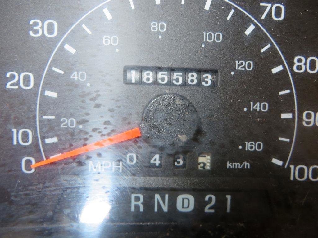 Used 2000 Ford Excursion XLT image 18