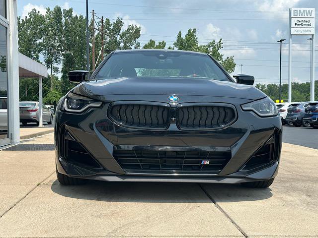 Used 2025 BMW M240i xDrive Coupe w/ Premium Package AWD/4WD image 2