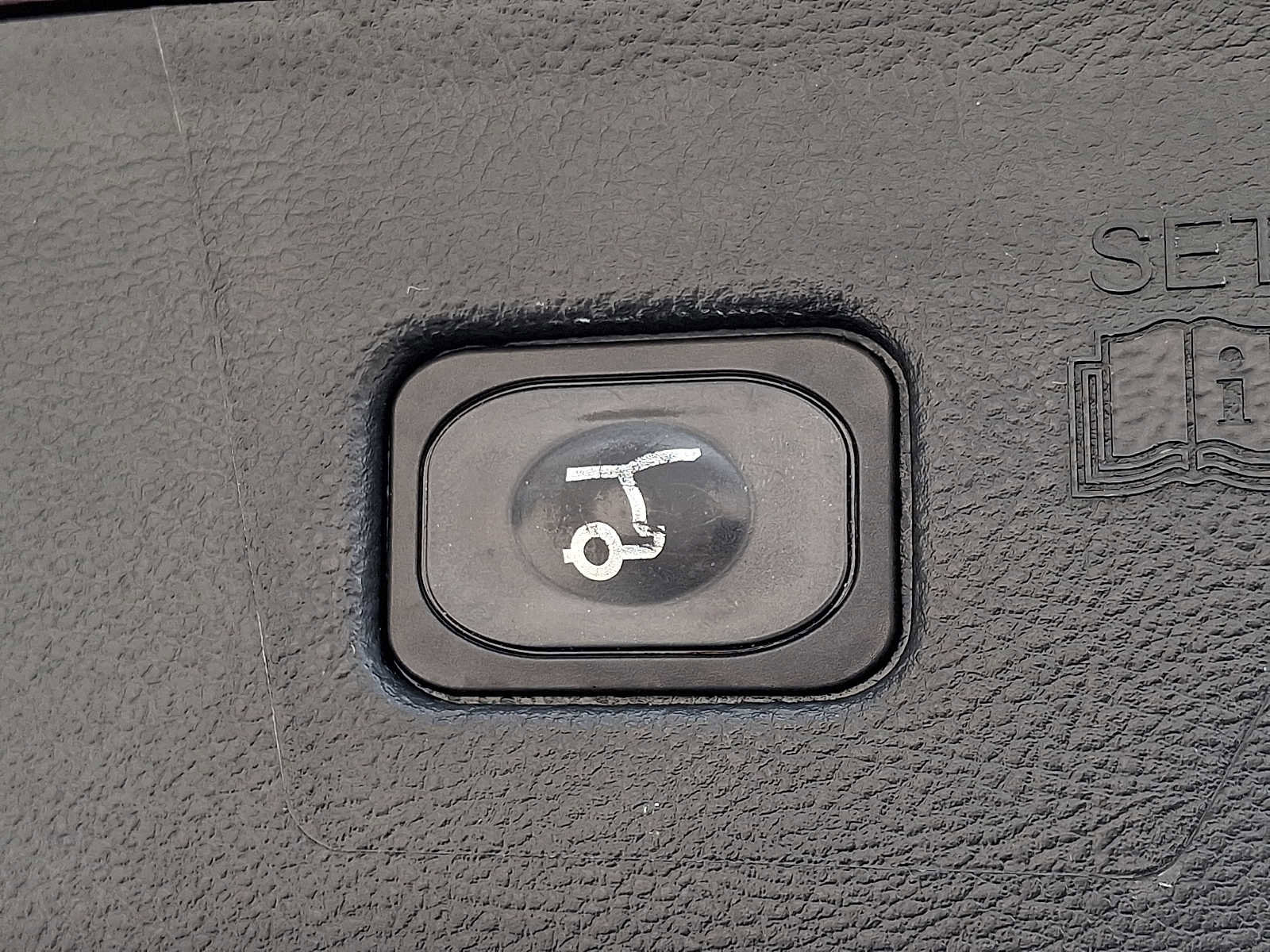 Used 2019 Ford Edge SEL w/ Equipment Group 201A image 31