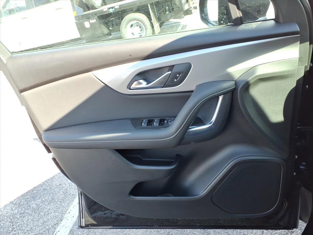 New 2026 Chevrolet Blazer LT w/ Midnight/Sport Edition image 20