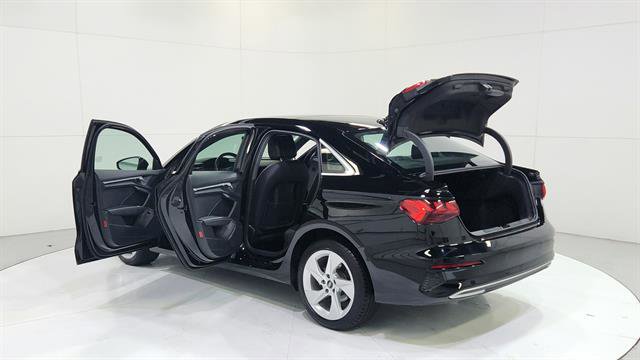 Used 2024 Audi A3 2.0T Premium image 31