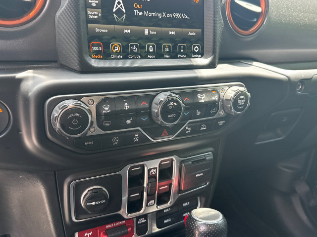 Used 2021 Jeep Gladiator Mojave AWD/4WD image 27