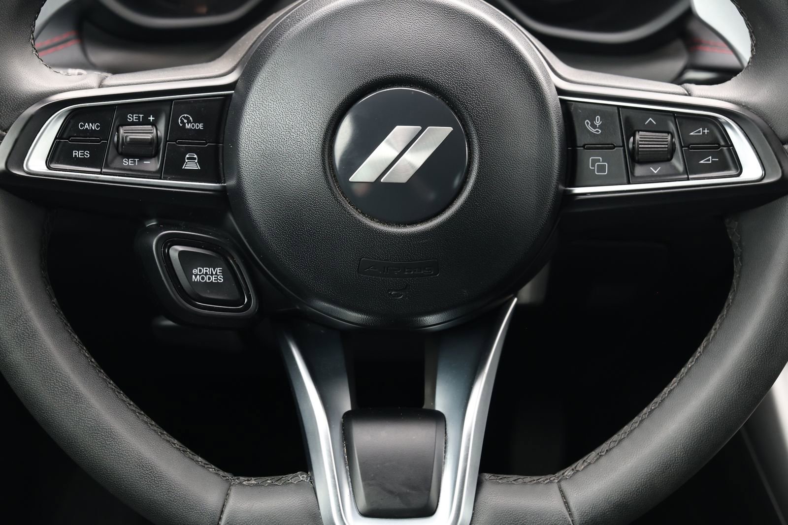 Used 2024 Dodge Hornet R/T image 18