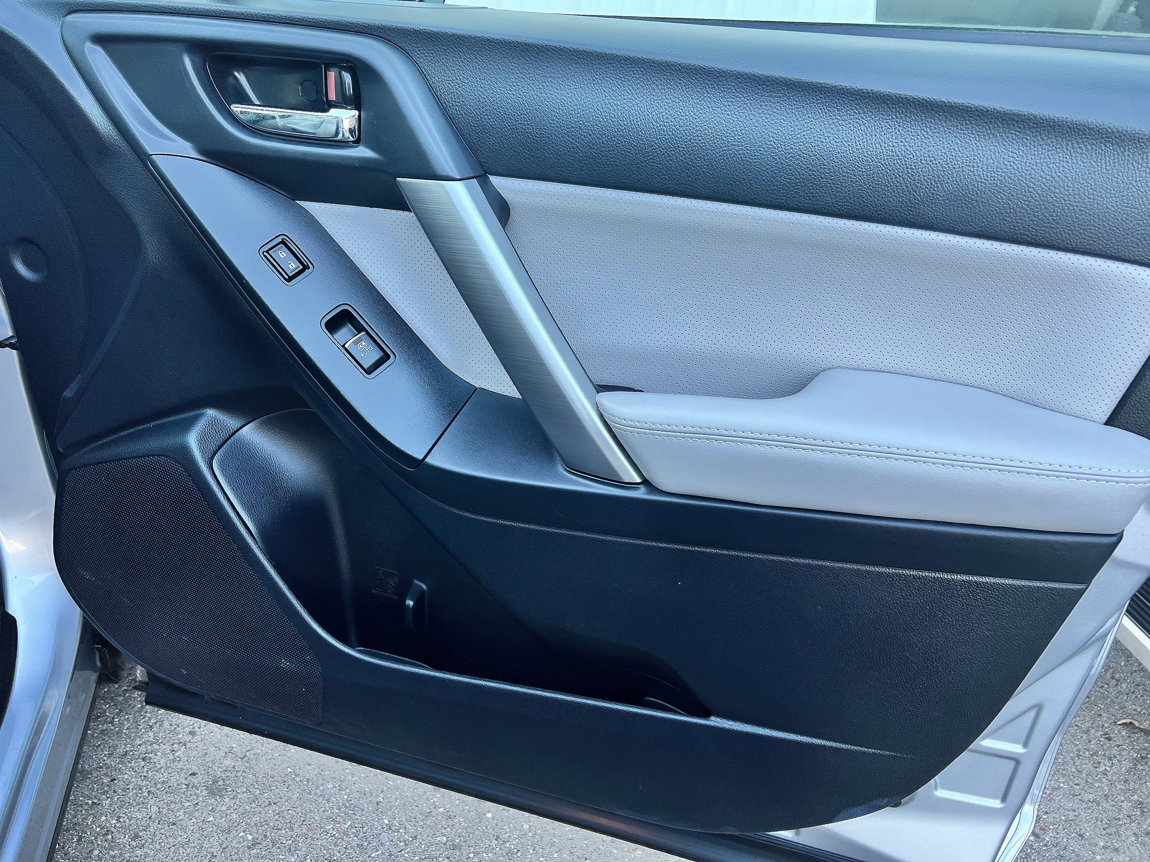 Used 2018 Subaru Forester 2.5i Limited image 30