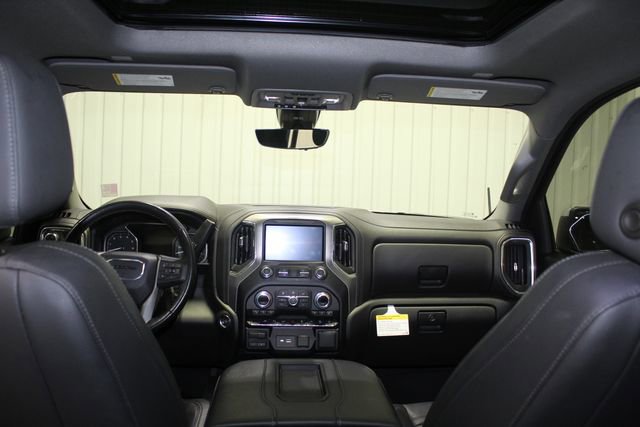 Used 2022 GMC Sierra 1500 Denali w/ Denali Reserve Package AWD/4WD image 19