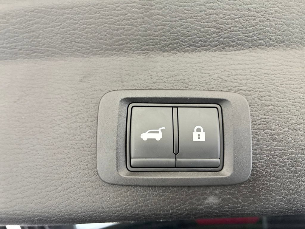 Used 2024 Mitsubishi Outlander SE AWD/4WD image 7