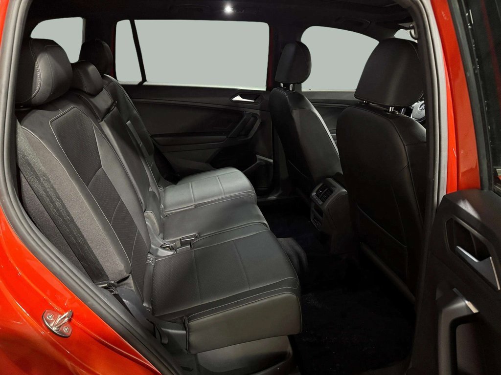Used 2019 Volkswagen Tiguan SEL R-Line image 24