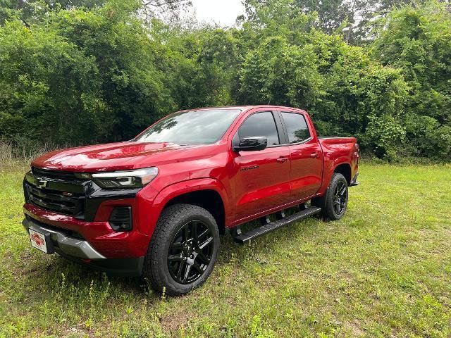 New 2025 Chevrolet Colorado Z71 w/ Technology Package image 1