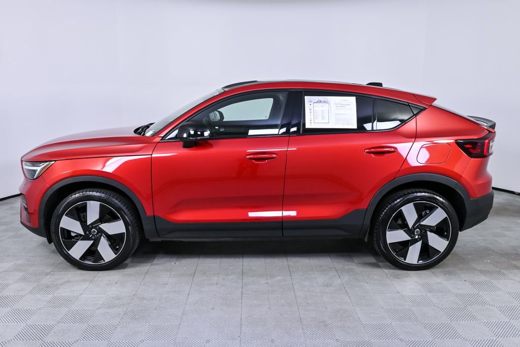 Used 2023 Volvo C40 P8 Recharge Ultimate image 2