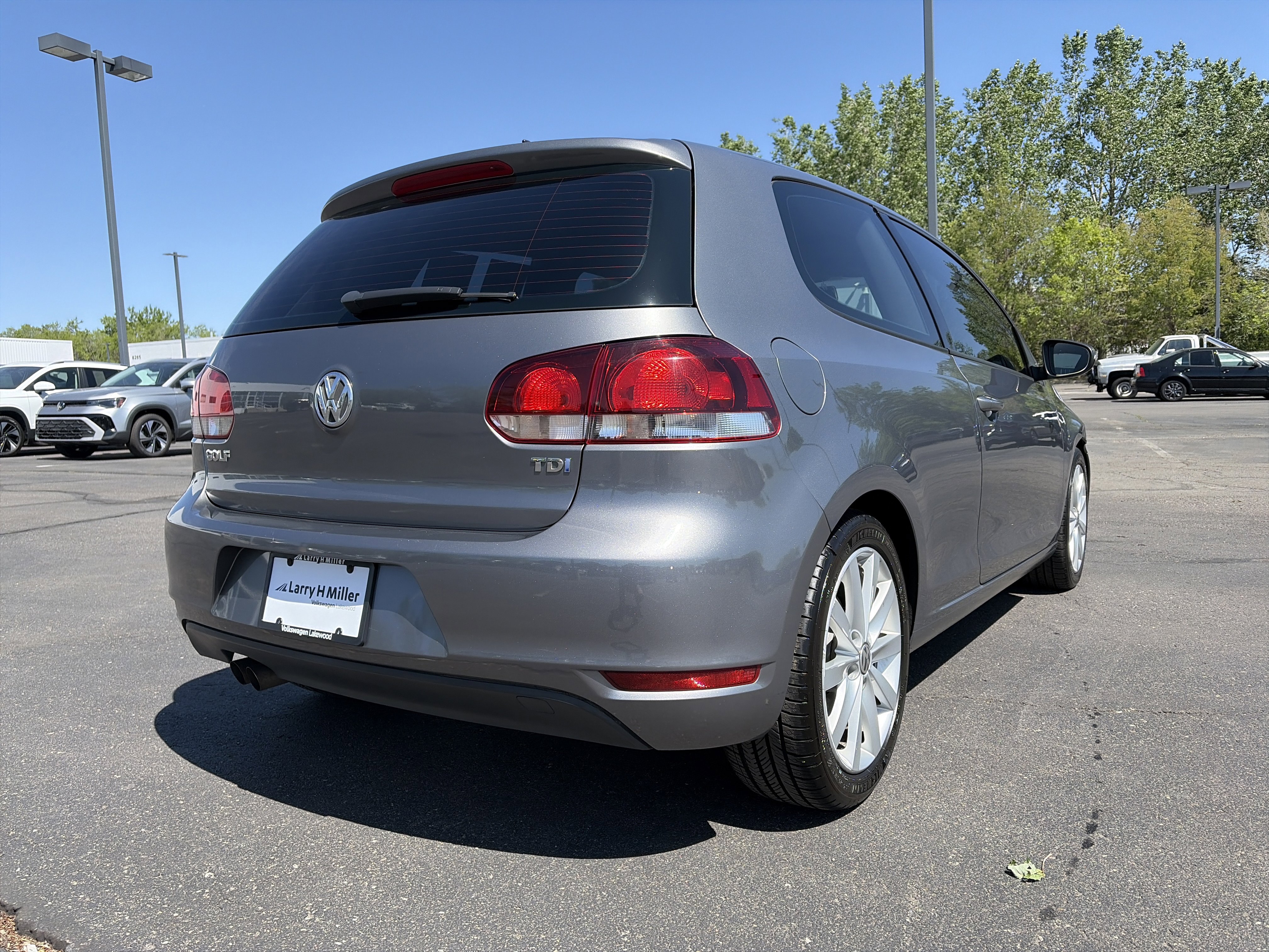 Used 2010 Volkswagen Golf TDI FWD image 7