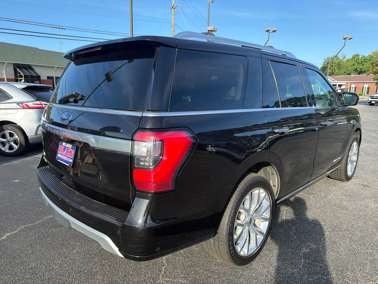 Used 2019 Ford Expedition Platinum AWD/4WD image 7