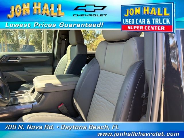 Used 2025 Chevrolet Silverado 1500 ZR2 w/ Technology Package image 23