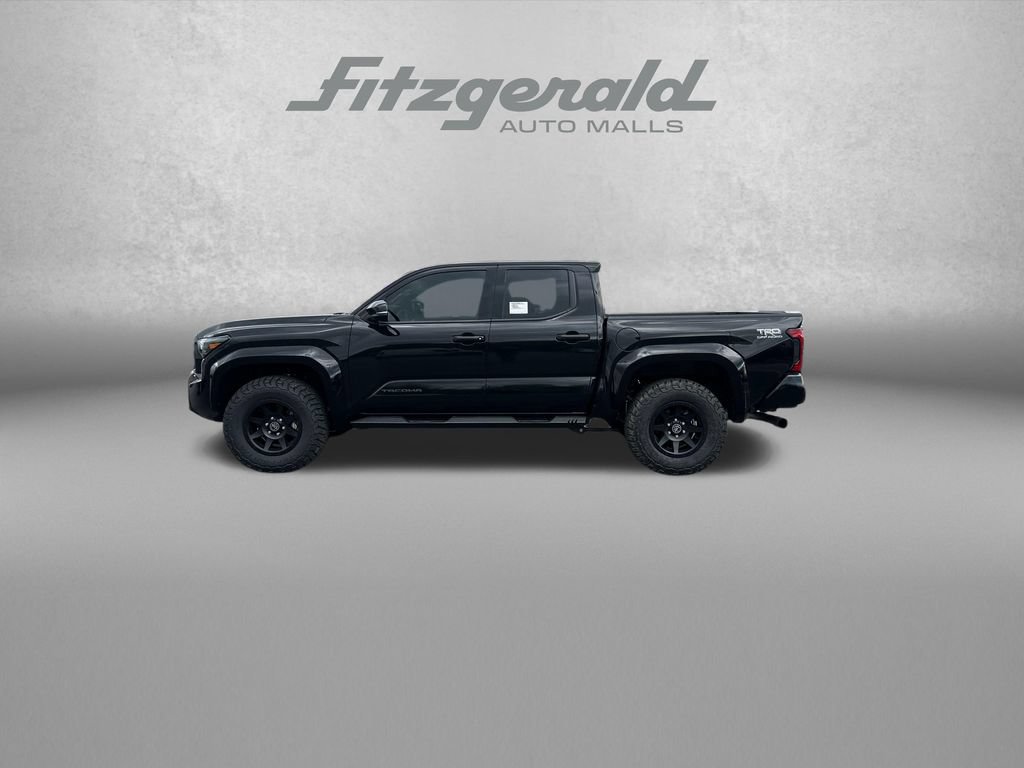 New 2025 Toyota Tacoma TRD Off-Road AWD/4WD image 4