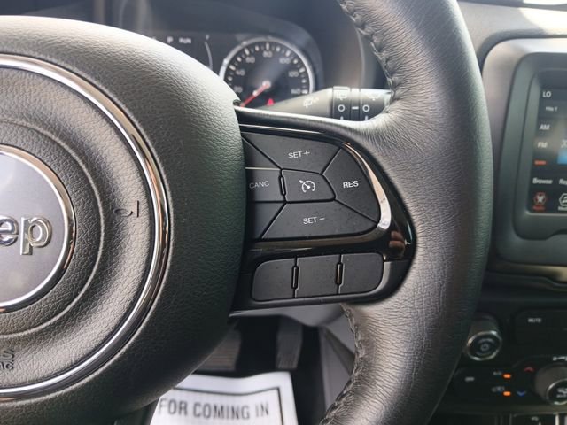 Used 2018 Jeep Renegade Altitude image 18