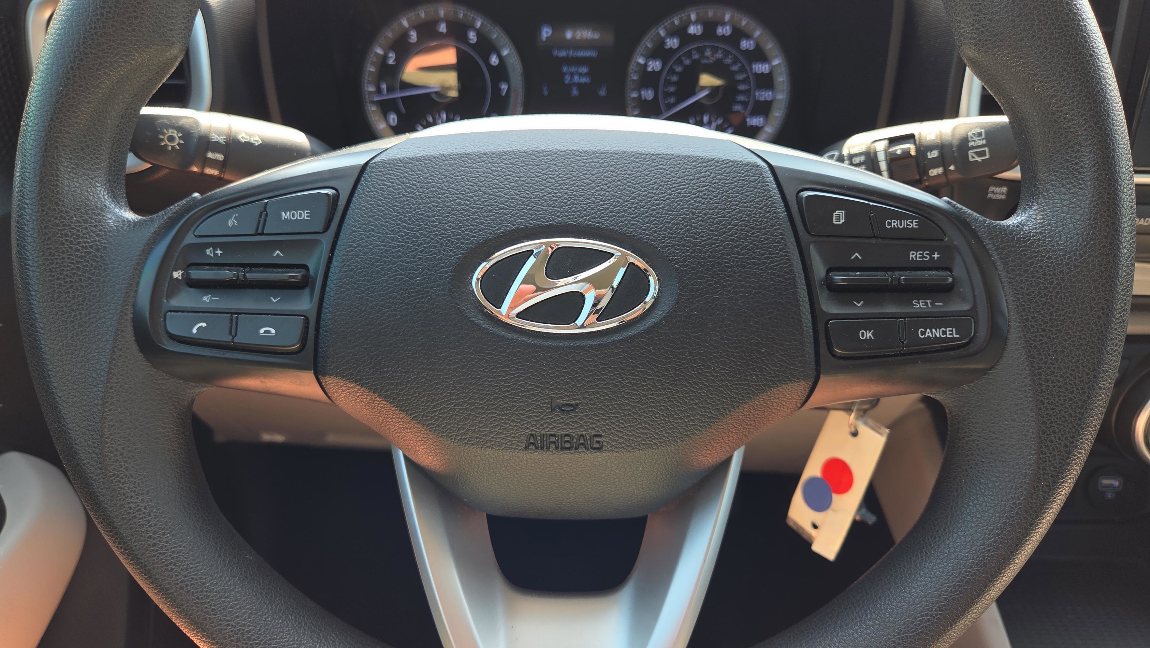 Used 2020 Hyundai Venue SEL image 29