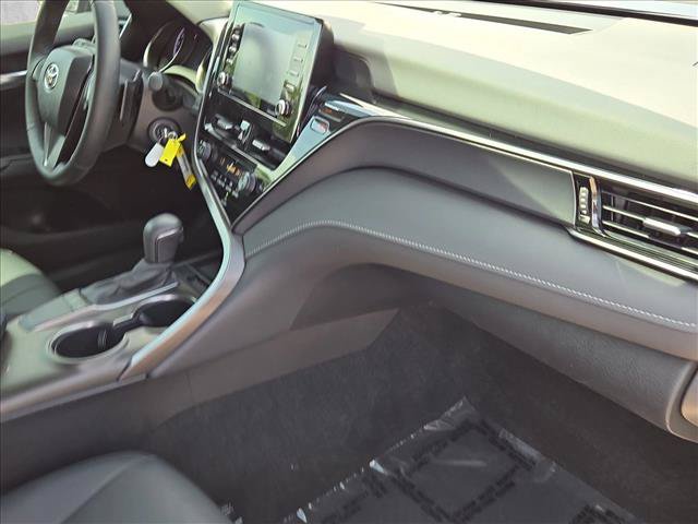 Used 2024 Toyota Camry SE FWD image 20