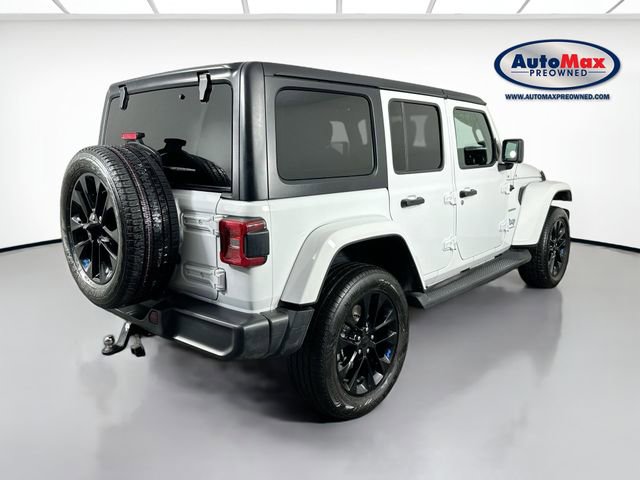 Used 2023 Jeep Wrangler Unlimited Sahara w/ Cold Weather Group image 2