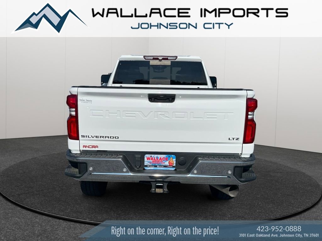 Used 2021 Chevrolet Silverado 2500 LTZ w/ LTZ Convenience Package AWD/4WD image 4