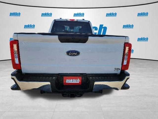 Used 2024 Ford F350 XLT AWD/4WD image 6