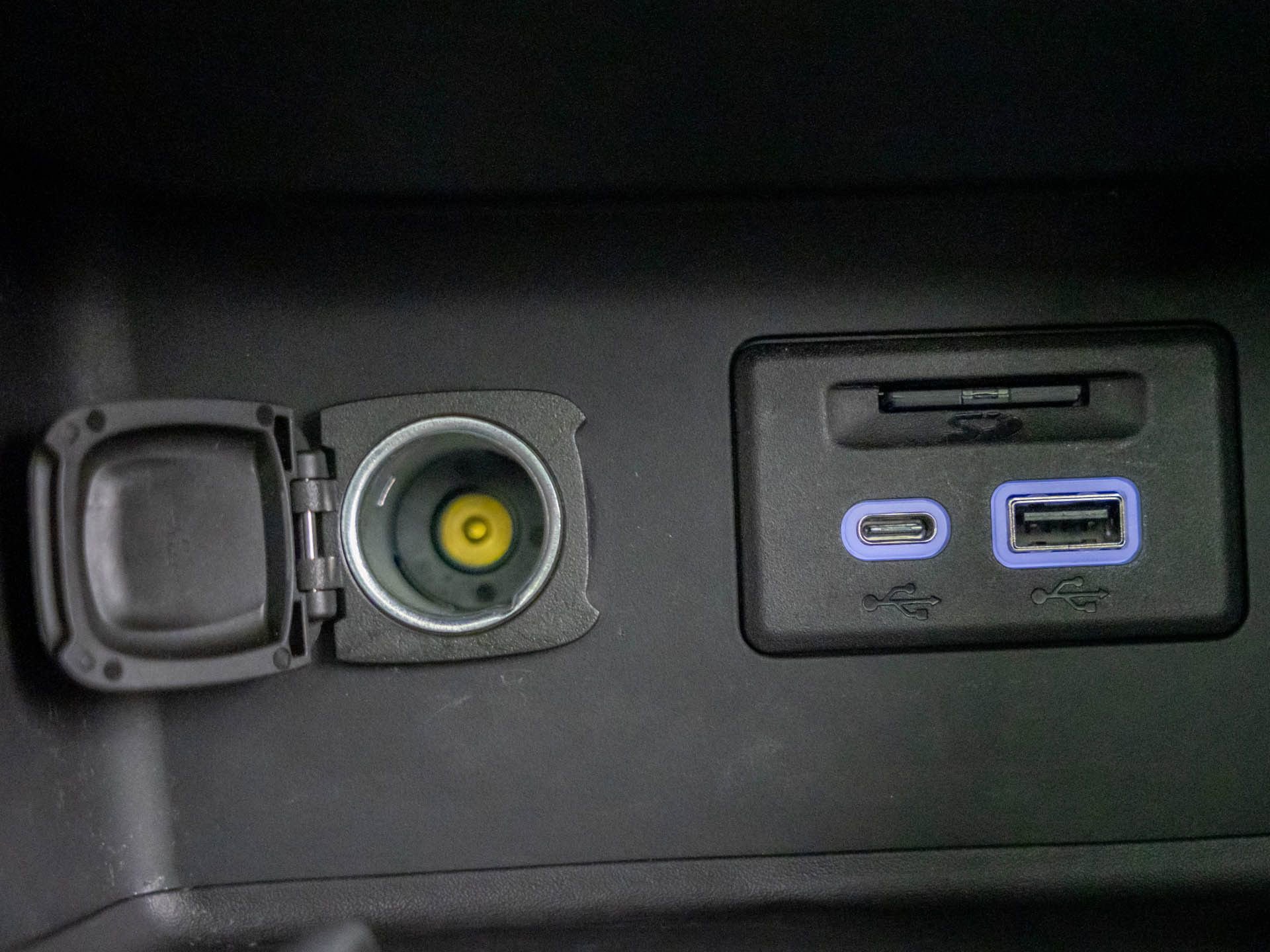 Used 2023 GMC Acadia Denali w/ Denali Ultimate Package image 34