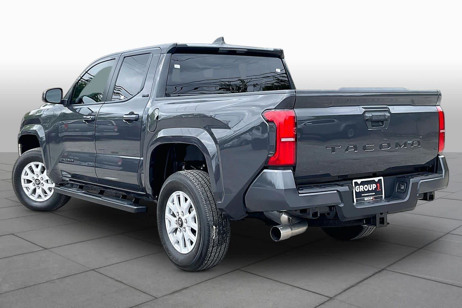 Used 2026 Toyota Tacoma SR5 RWD image 12
