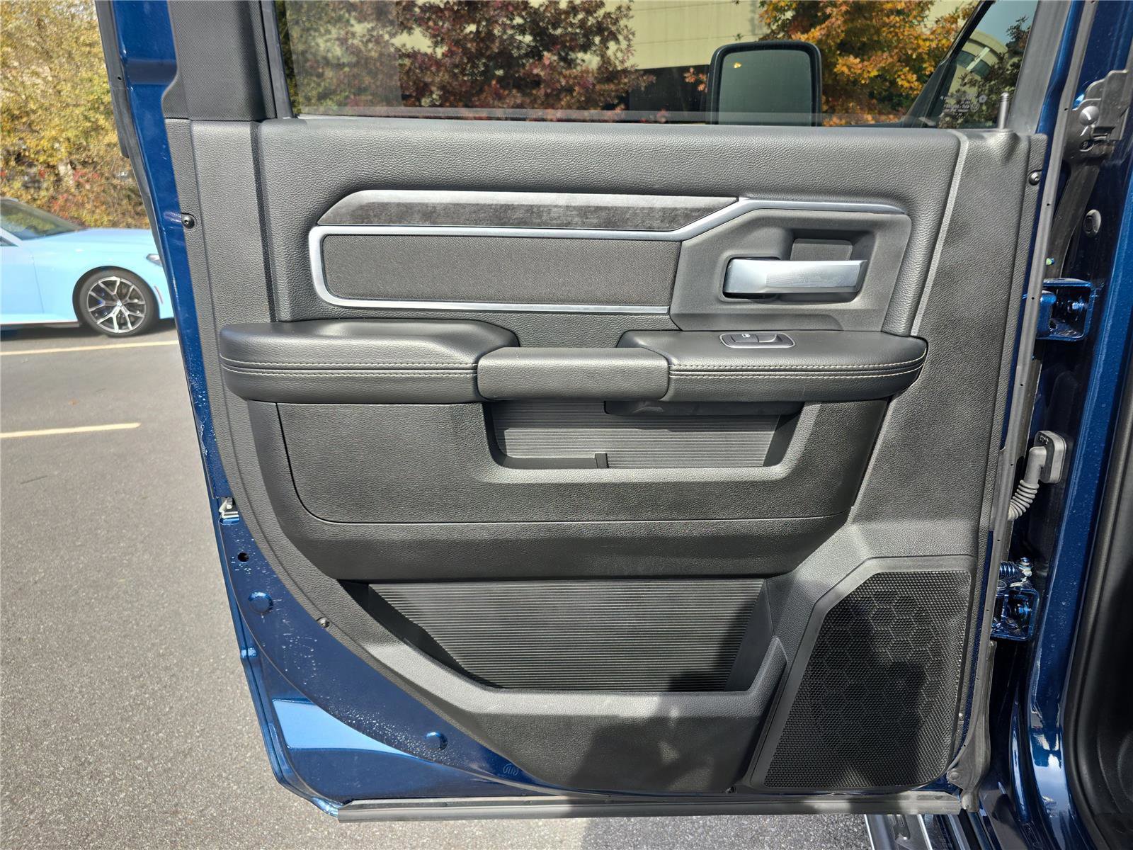 Used 2024 RAM 2500 Big Horn w/ Bed Utility Group image 14