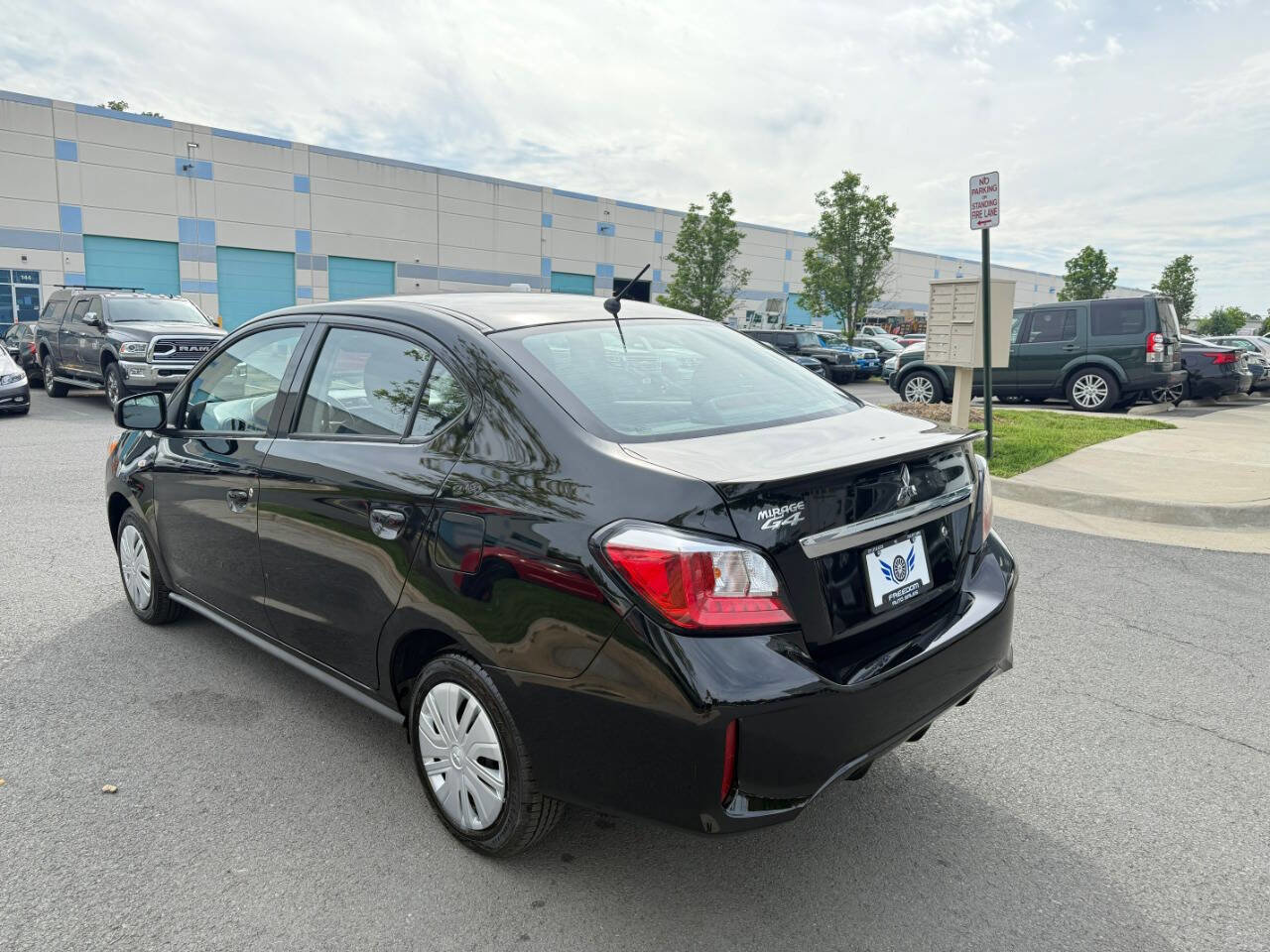Used 2024 Mitsubishi Mirage G4 ES image 9