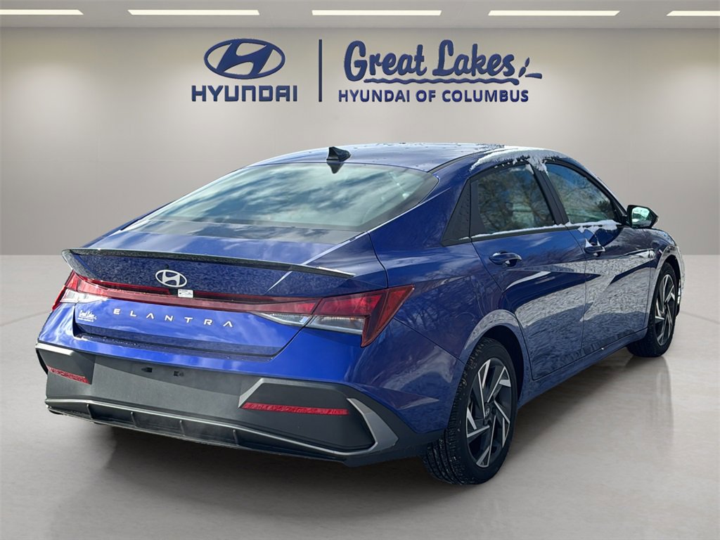 Certified 2025 Hyundai Elantra Sport image 5