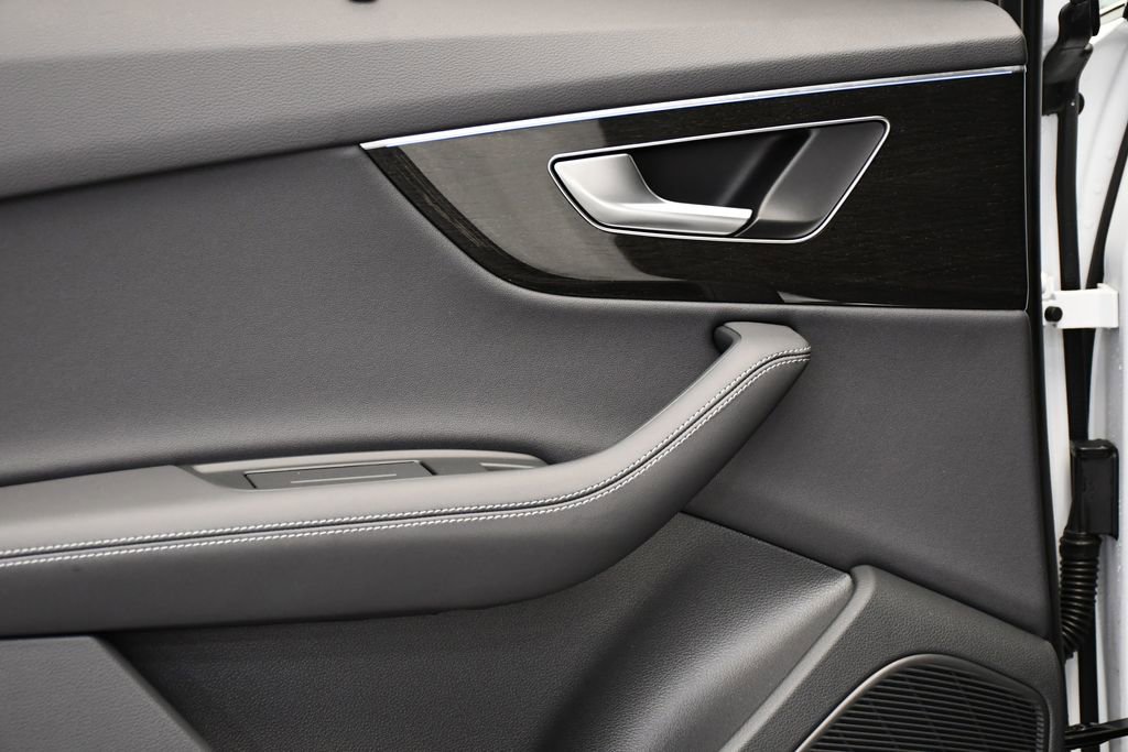 New 2026 Audi Q7 2.0T Premium Plus image 40