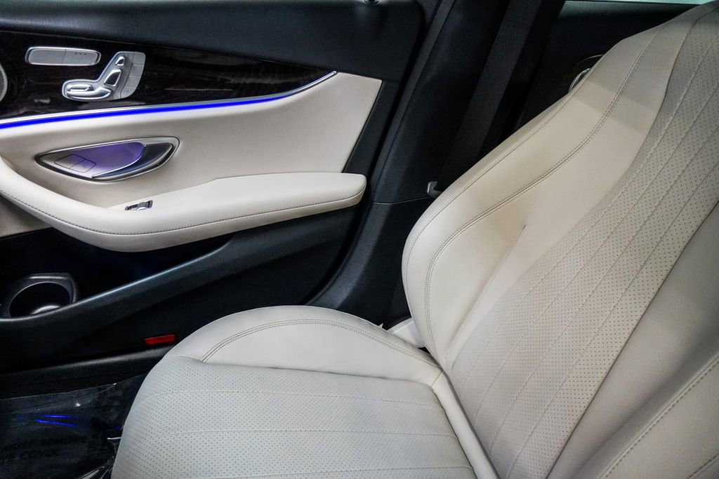 Used 2021 Mercedes-Benz E 350 Sedan w/ Premium Package image 28