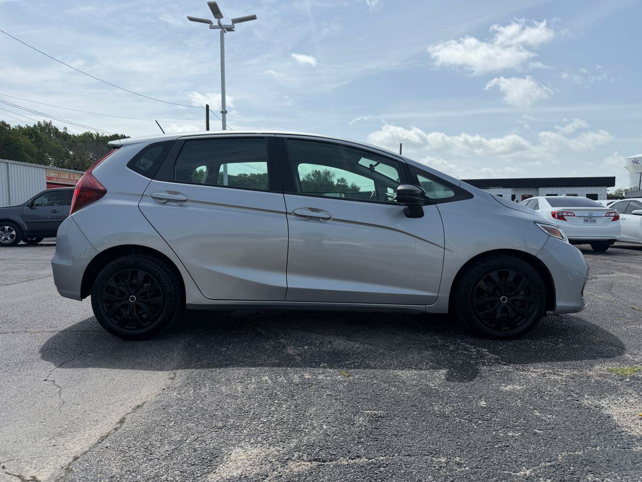 Used 2020 Honda Fit LX image 4