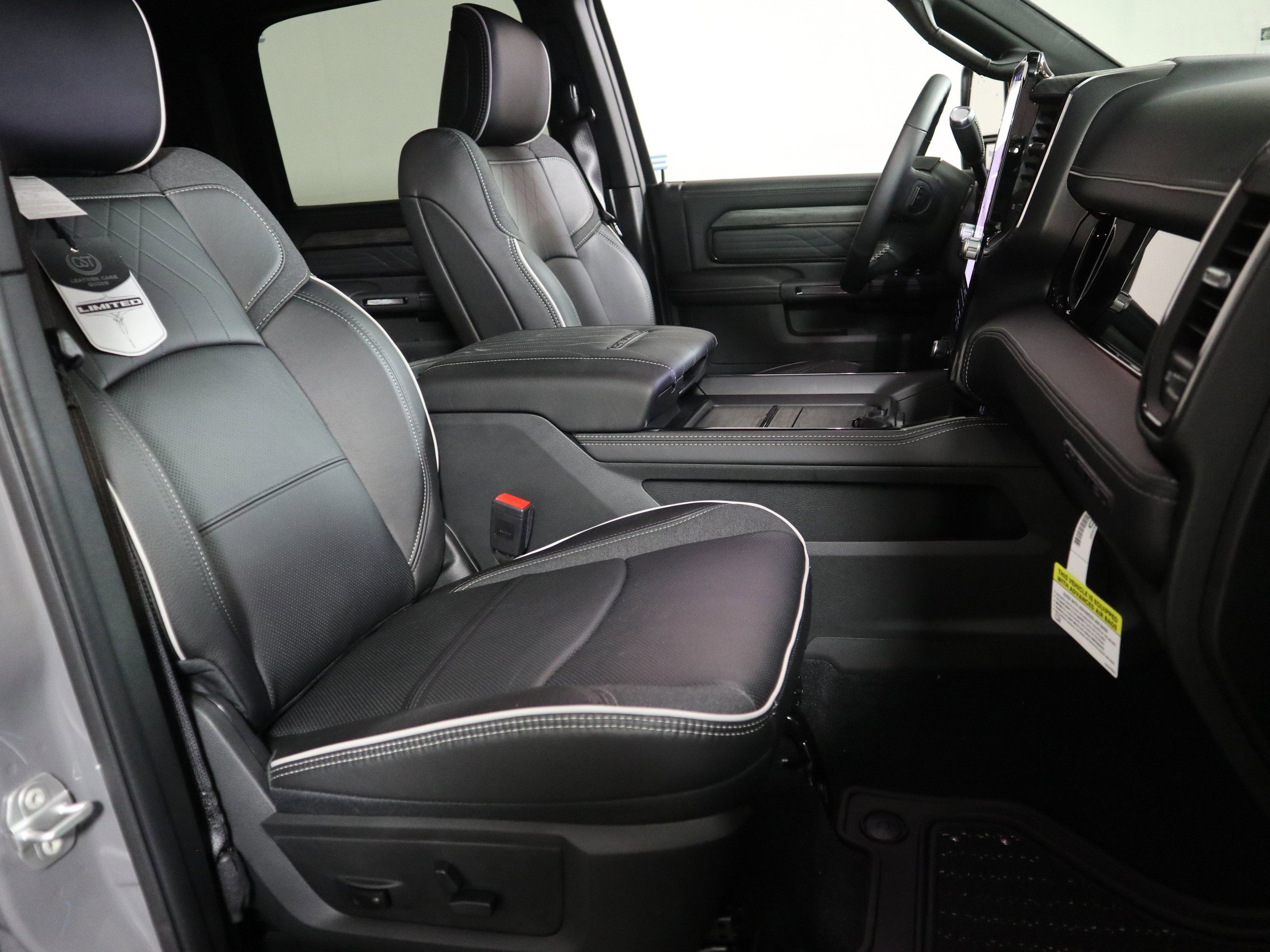 New 2026 RAM 2500 Limited image 20