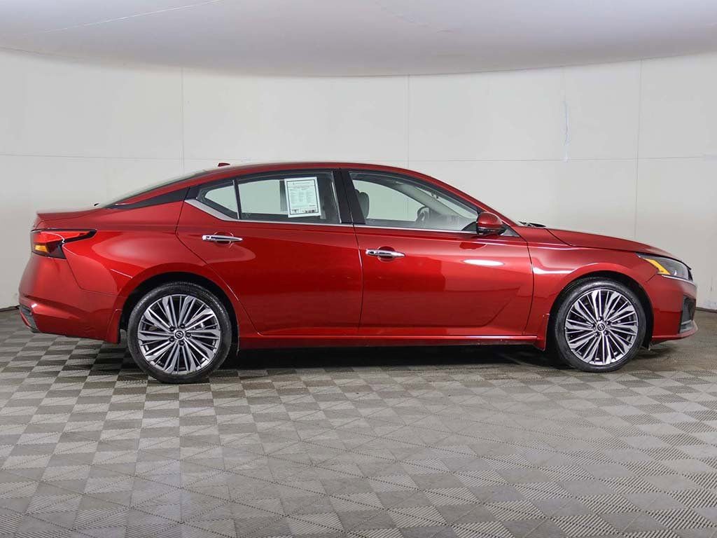 Used 2023 Nissan Altima 2.5 SL image 19
