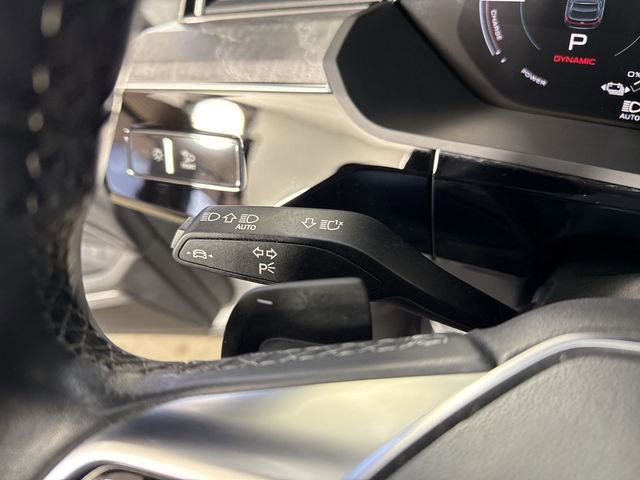 Used 2024 Audi Q8 e-tron Premium Plus image 14