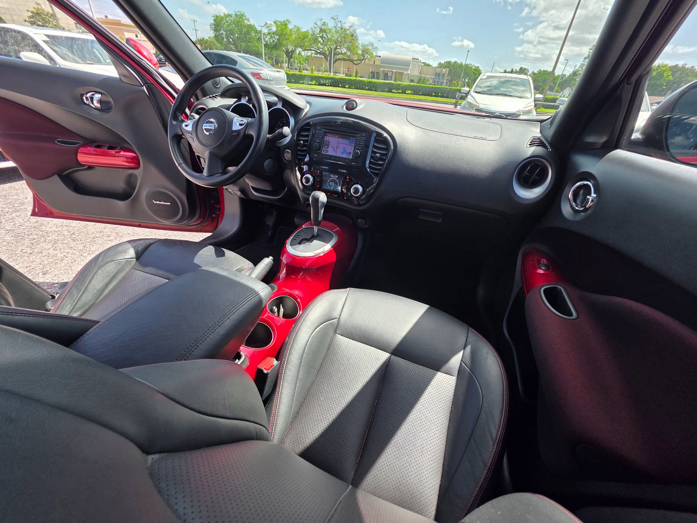 Used 2013 Nissan Juke SL image 18