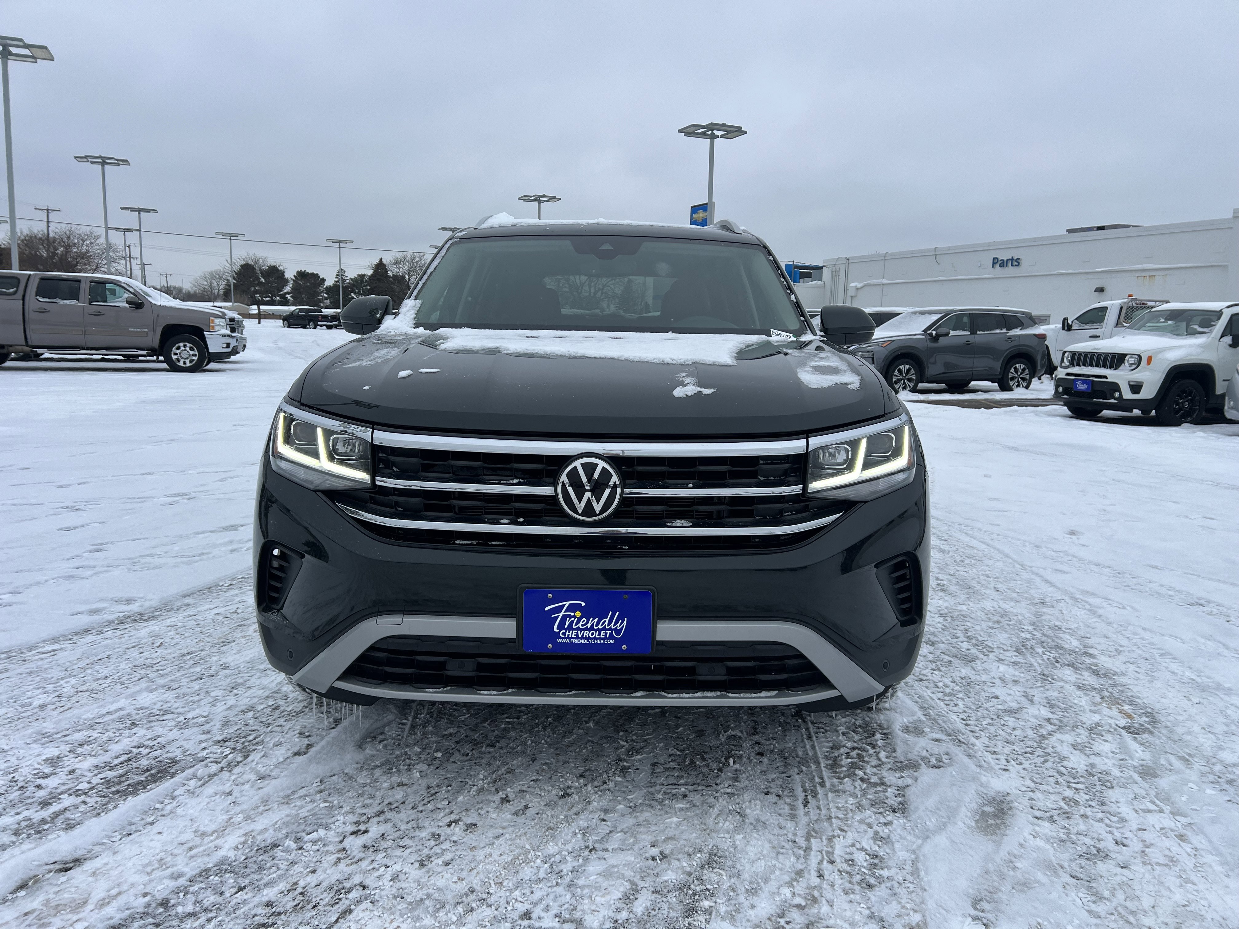 Used 2021 Volkswagen Atlas SEL image 3