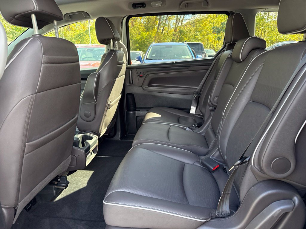 Used 2024 Honda Odyssey Elite image 12