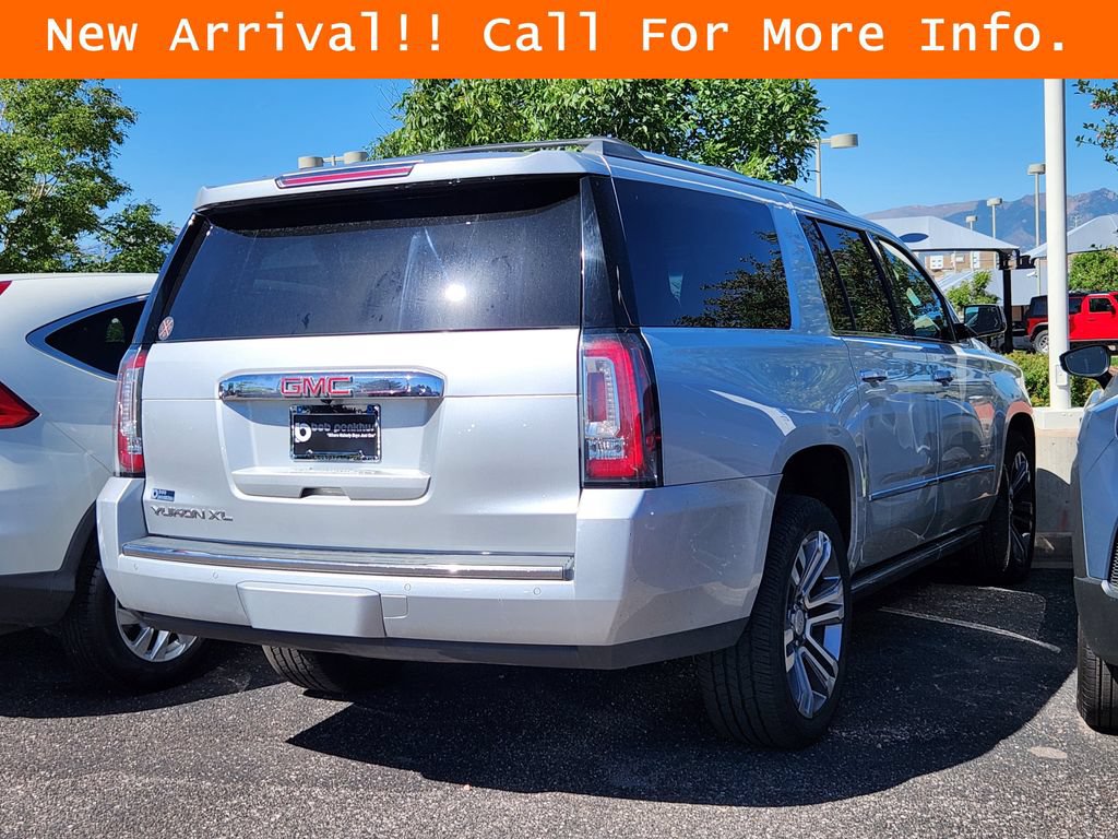 Used 2015 GMC Yukon XL Denali w/ Premium Package AWD/4WD image 6