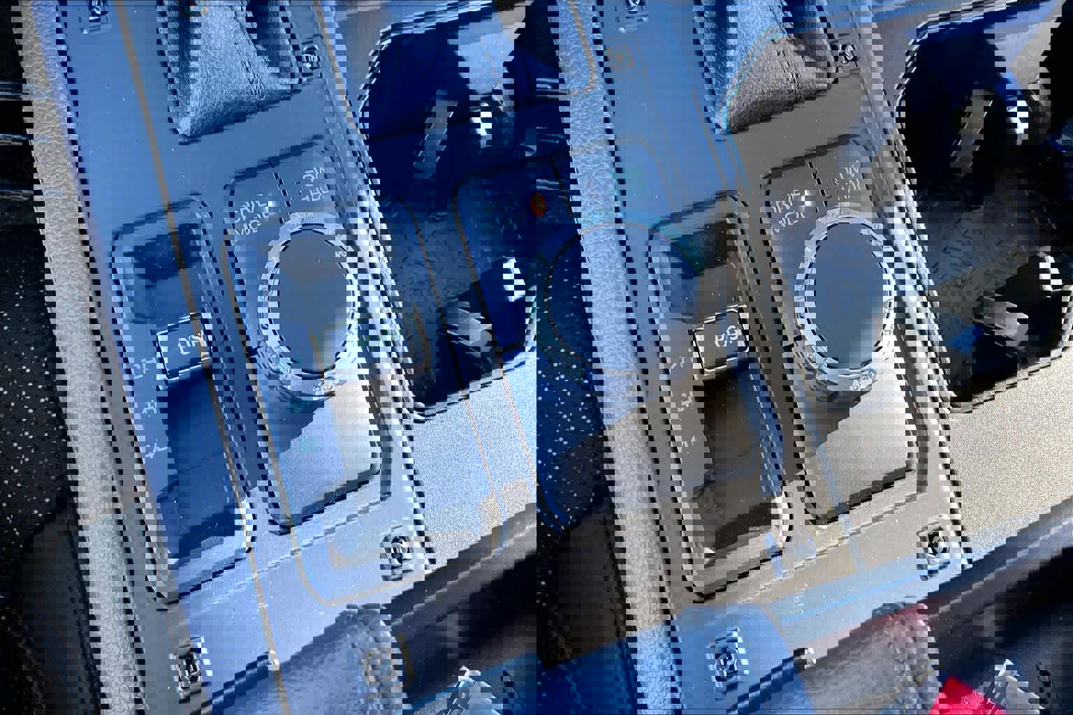 Used 2024 Toyota Tundra Limited image 31