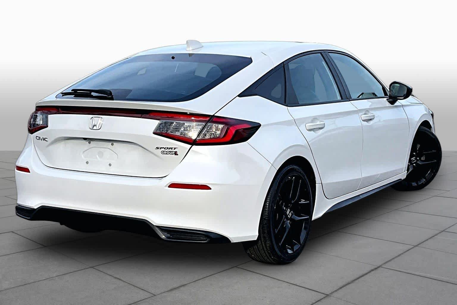 Used 2023 Honda Civic Sport image 13