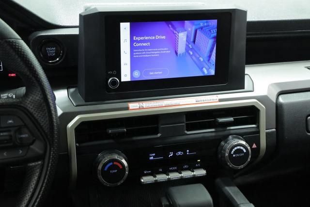 Used 2025 Toyota Tacoma SR5 AWD/4WD image 16